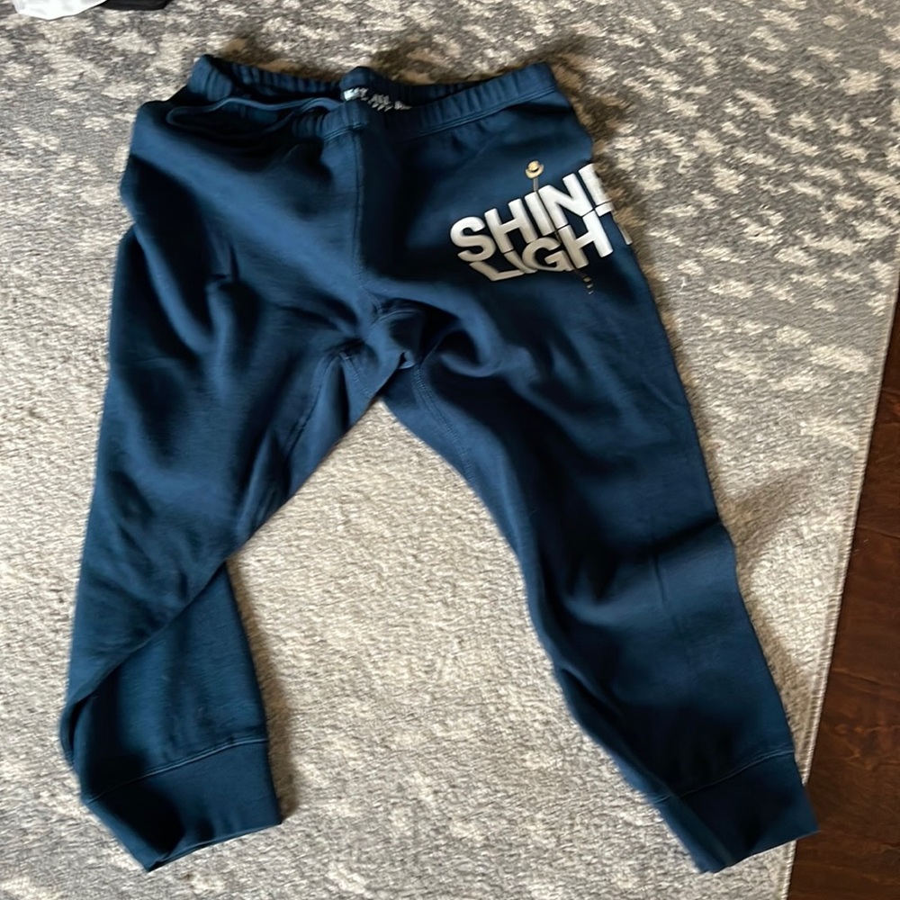 Spiritual gangster sweats. Brand new . Excellent condition. Color is blue green